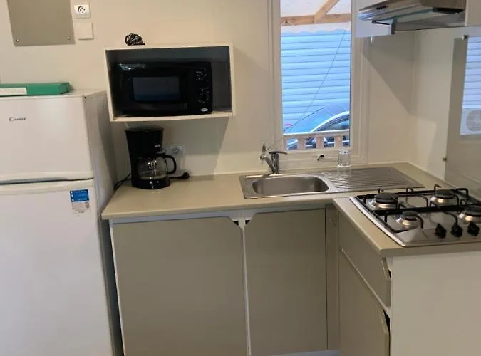 Camping Mobil 6 Personnes 4* Mimizan *